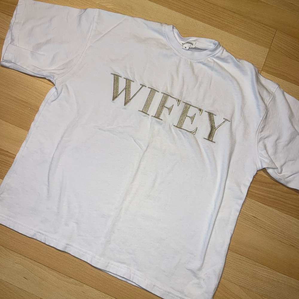 Six Stories wifey embroidered tee